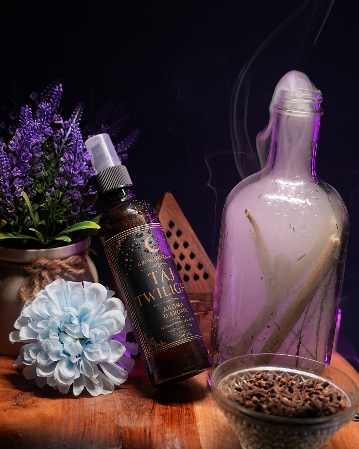 Taj Twilight Aroma D'Arôme — Multiuse Essential Oil Mist (200ml)
